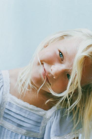 Zara Платье с кружевной отделкой