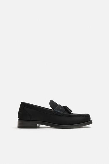 Zara Кожаные лоферы с кисточками купить с доставкой.