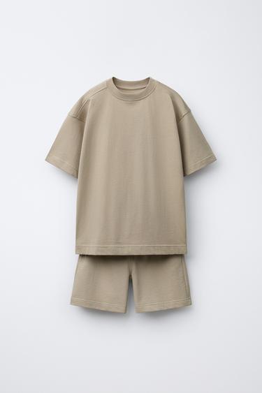 Zara Набор футболки и бермудских шорт ZARA купить с доставкой.