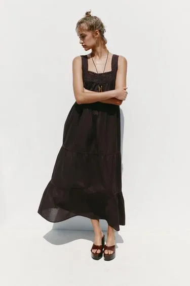 Платье с кружевом и вышивкой- Заказать в России