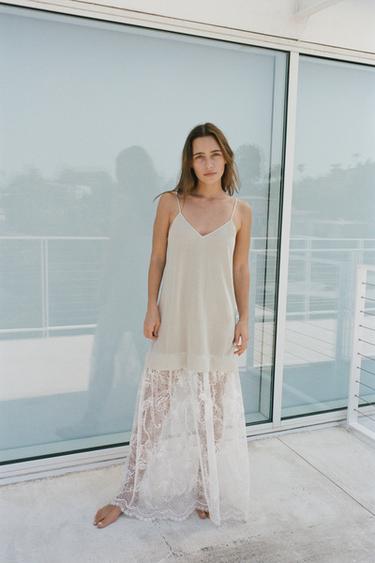 Zara Трикотажное платье с кружевом