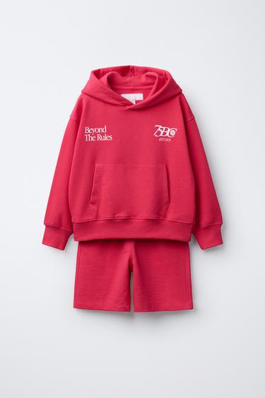 Zara Комплект из толстовки с капюшоном и шортов с надписью купить с доставкой.
