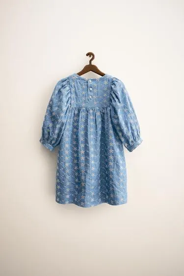 ZARA TIMELESS — платье с вышивкой в виде цветов