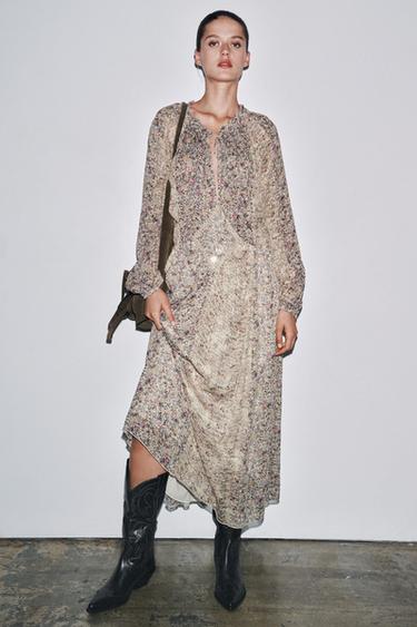 Zara Кожаные сапоги-казаки с вышивкой