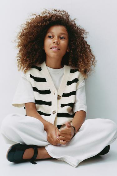 Zara Трикотажный жилет в полоску