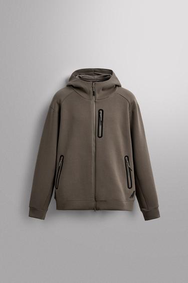 Zara Техническая толстовка с капюшоном на молнии купить с доставкой.