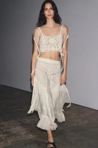 Топ с вышивкой, бусинами и бахромой- Заказать в России