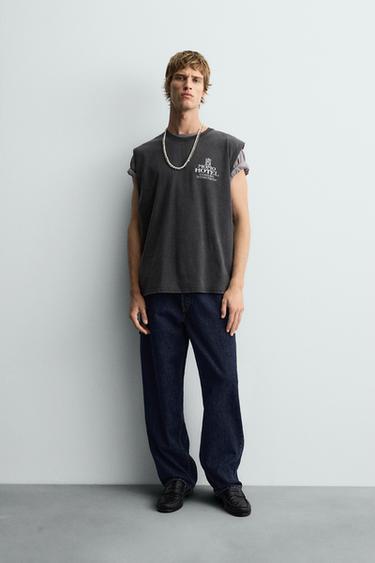Zara Майка с принтом и эффектом потертости