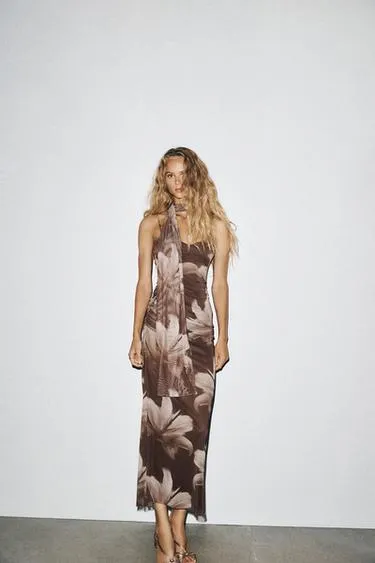 Платье-миди с принтом из тюля с платком