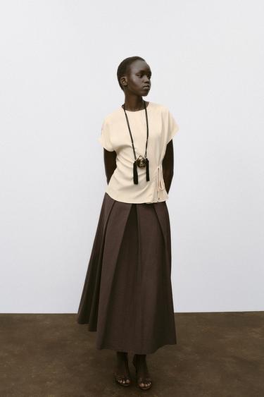 Zara Топ из струящейся ткани со шнурком