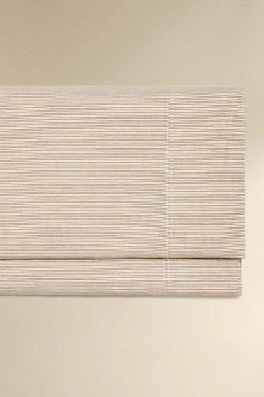 Полосатый простыней