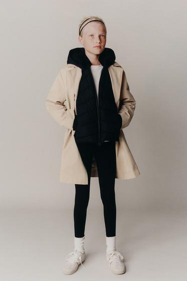 Zara Стеганая куртка, рукава из неопрена купить с доставкой.