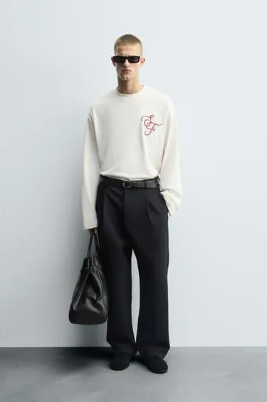 Футболка с вышивкой BOXY FIT