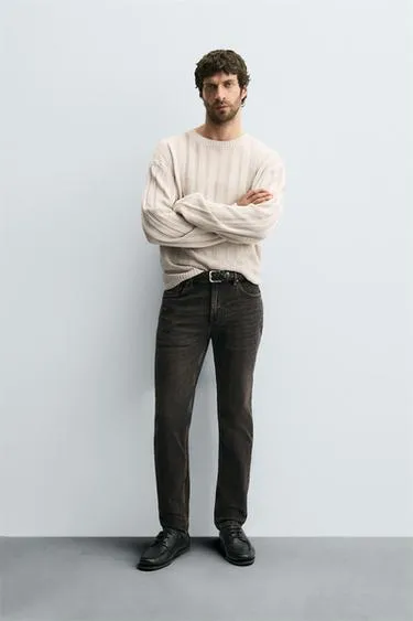 Джинсы SLIM FIT базовые