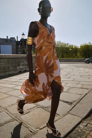 Платье миди с принтом- Заказать в России