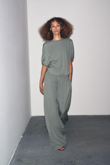 Zara Брюки в пижамном стиле из текучей ткани — ZW COLLECTION купить с доставкой.