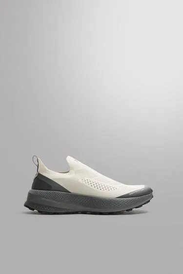 Спортивные слипоны