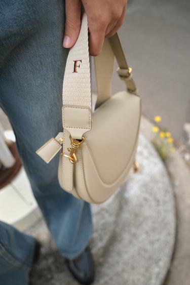 Zara Сумка через плечо с клапаном купить с доставкой.
