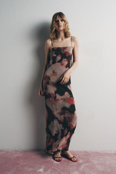 Zara Платье с цветочным принтом и бисером купить с доставкой.