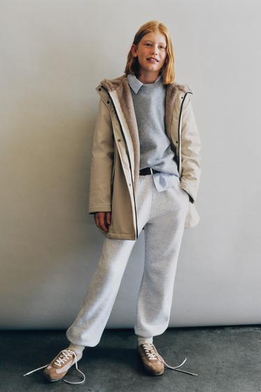 Zara Прорезиненная куртка WATER REPELLENT с эффектом меха купить с доставкой.