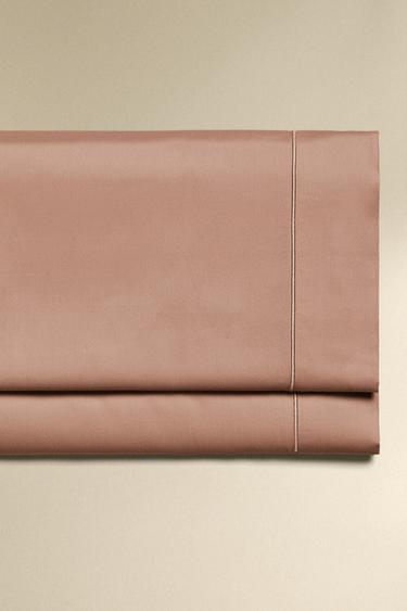 Zara Простыня из сатина с отделкой (300 нитей)