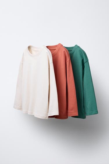 Zara Тройной набор простых футболок купить с доставкой.
