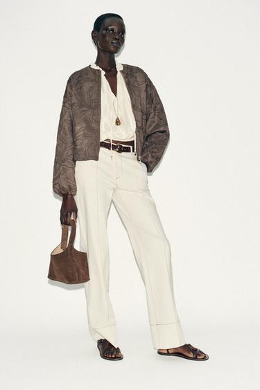 Zara Бомбер с вышивкой под замшу купить с доставкой.
