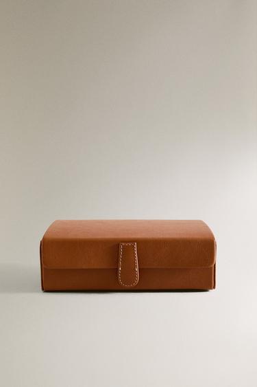 Zara Маленькая кожаная косметичка с отделениями купить с доставкой.