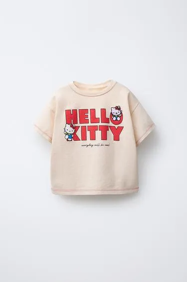 Футболка с вышивкой HELLO KITTY © SANRIO