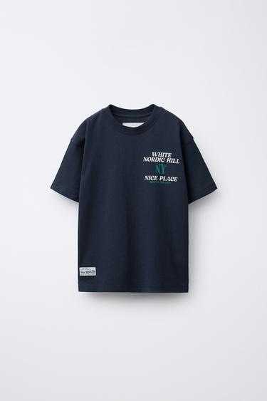 Zara Футболка в стиле варсити с рельефной надписью купить с доставкой.