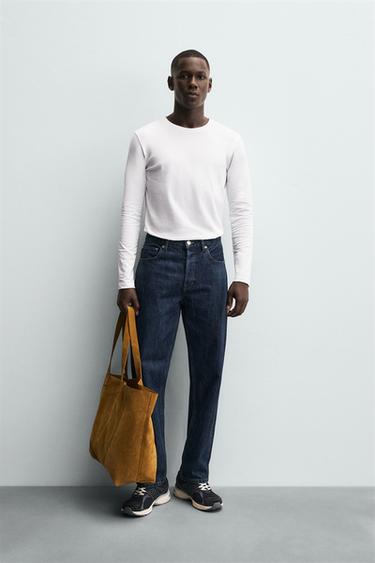 Базовая футболка SLIM FIT