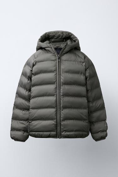 Zara Ультралегкая куртка с капюшоном WATER REPELLENT купить с доставкой.