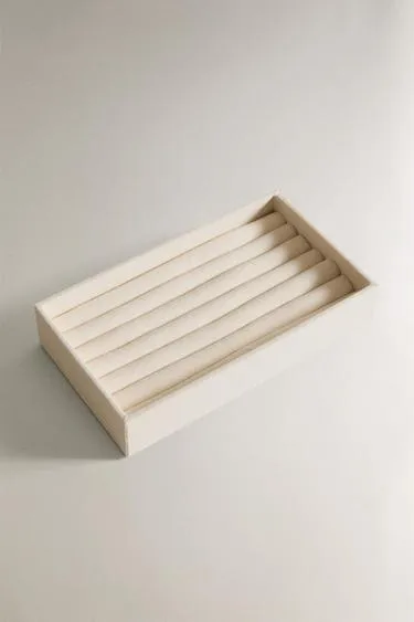 Шкатулка для хранения колец