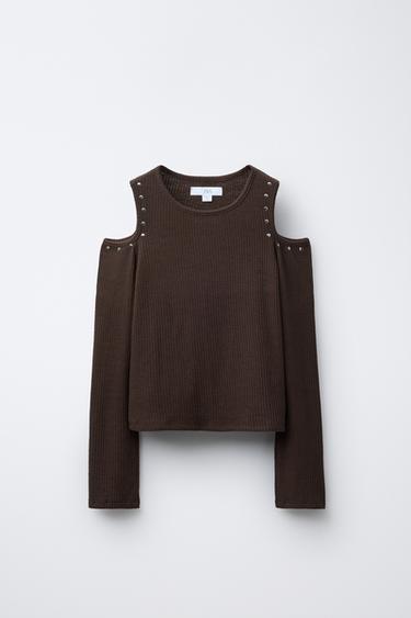 Zara Лонгслив в рубчик с вырезами и заклепками