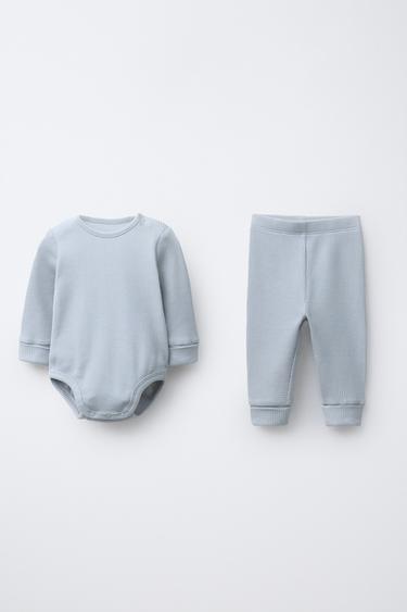 Zara Комплект из боди и легинсов вафельной текстуры купить с доставкой.