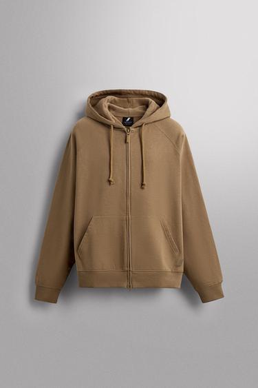 Zara Толстовка с капюшоном на молнии купить с доставкой.