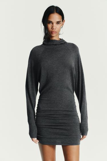 Zara Трикотажное мини-платье с капюшоном