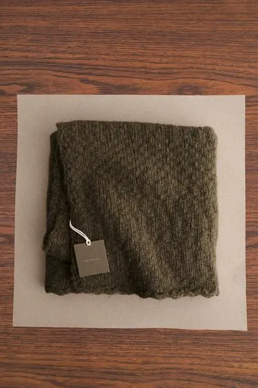 ZARA TIMELESS - шерстяной плед