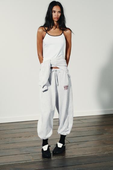 Zara TEXT JOGGING TROUSERS купить с доставкой.