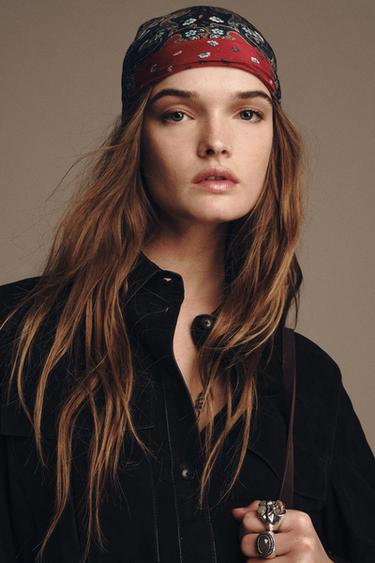 Zara Платок с принтом и шелком купить с доставкой.