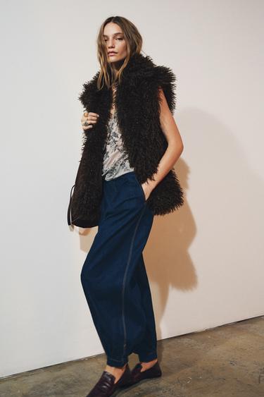 Zara Жилет из искусственного меха купить с доставкой.