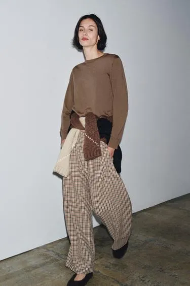 Джемпер из 100% шерсти гладкой вязки- Заказать в России