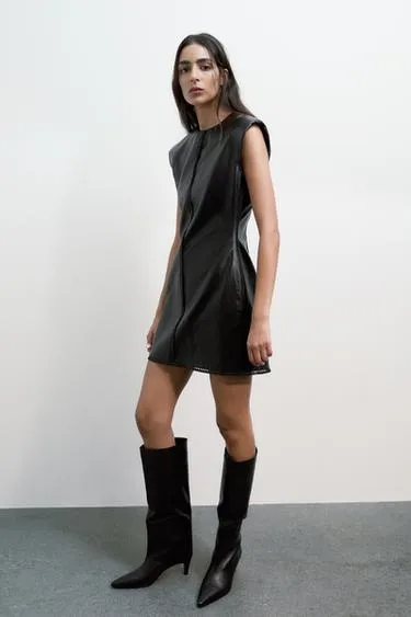 Короткое платье из искусственной кожи- Заказать в России