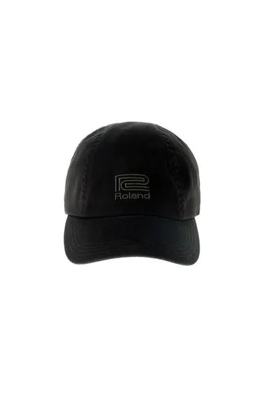 Бейсболка с вышитым логотипом ROLAND CORPORATION ©