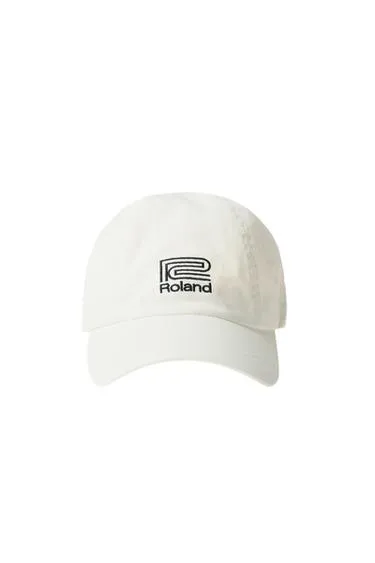 Бейсболка с вышивкой ROLAND CORPORATION ©