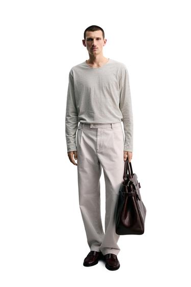 Zara Жаккардовая футболка в полоску