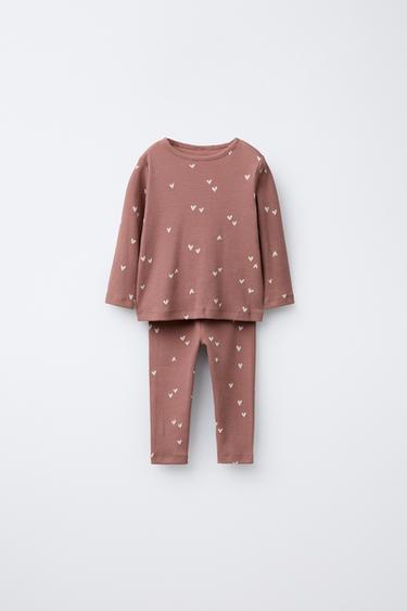 Zara Набор футболки и леггинсов в рубчик с принтом сердец