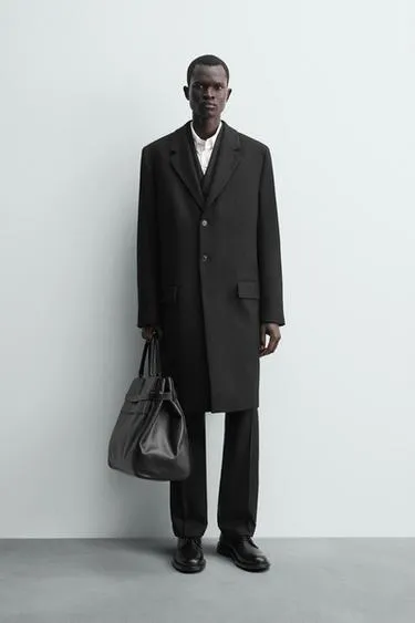 Легкое пальто из 100% шерсти