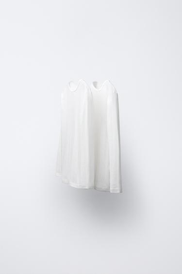 Zara 2-6 лет/набор из двух футболок с ажурной вязкой