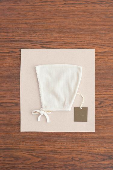 Zara ZARA TIMELESS - чепчик из ажурного трикотажа